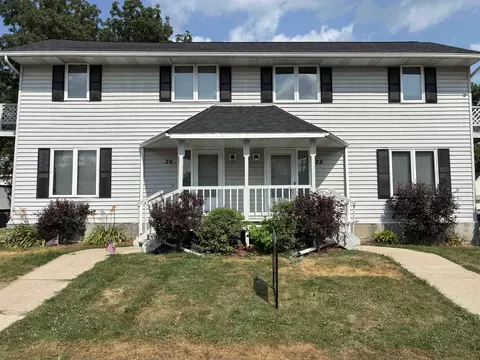 26-28 Frederick St, Belleville, WI 53508