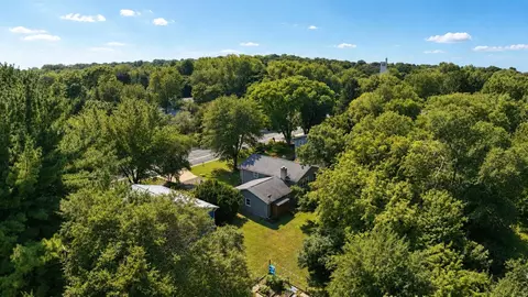 5654 Lacy Rd, Fitchburg, WI 53711