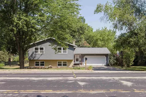 5654 Lacy Rd, Fitchburg, WI 53711