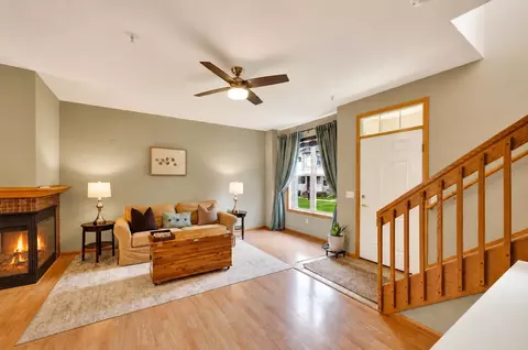 59 S Gardens Way, Fitchburg, WI 53711