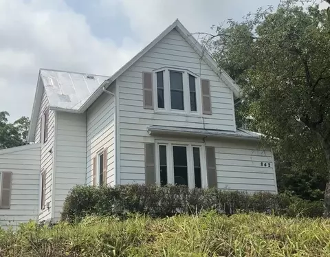 842 Walnut St, Baraboo, WI 53913