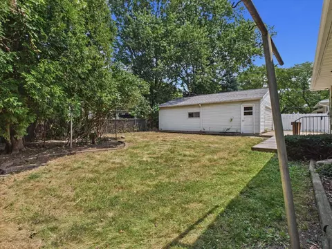 Exterior - 1710 Thackeray Rd, Madison, WI 53704 photo 5 of 7