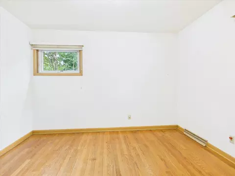 Bedroom - 1710 Thackeray Rd, Madison, WI 53704 photo 4 of 7