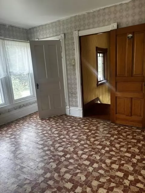 Entry Way - 110 E Pine St, Lancaster, WI 53813 photo 3 of 3