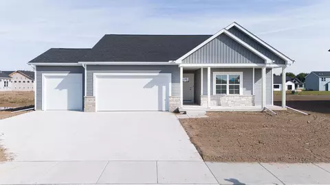 3830 Green Ash Dr, Janesville, WI 53545