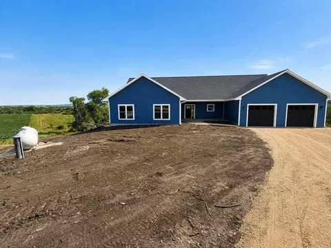 2701 Mounds View Rd, Barneveld, WI 53507