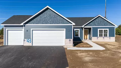 1980 Sequoia Dr, Janesville, WI 53545