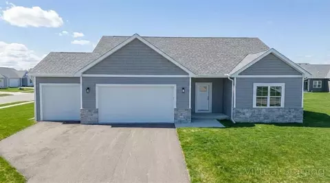 3806 Green Ash Dr, Janesville, WI 53545