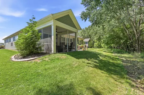 Exterior - 2404 E Baldeagle Dr, Appleton, WI 54913 photo 5 of 11
