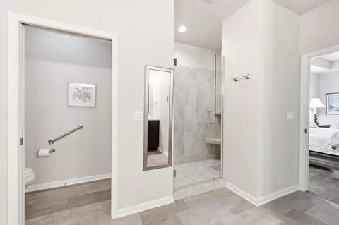 Entry Way - 2404 E Baldeagle Dr, Appleton, WI 54913 photo 3 of 3