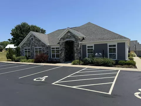 Exterior - 2404 E Baldeagle Dr, Appleton, WI 54913 photo 9 of 11
