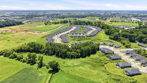 View/Area - 2404 E Baldeagle Dr, Appleton, WI 54913 photo 4 of 6