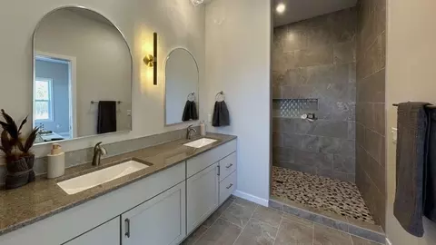 Bath - 5481 Arrowood Ln, Milton, WI 53563 photo 1 of 3