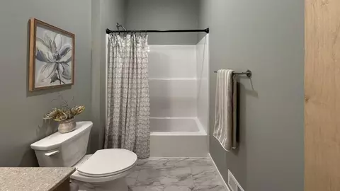 Bath - 5481 Arrowood Ln, Milton, WI 53563 photo 3 of 3