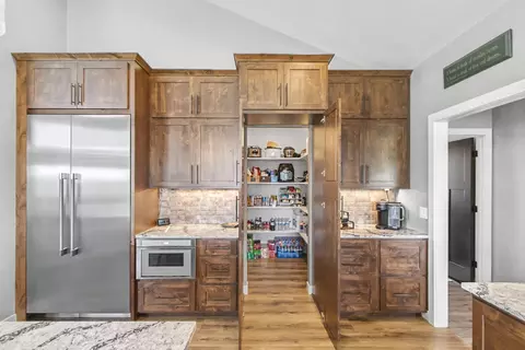 Kitchen - W566 County Highway D, Fall River, WI 53932 photo 16 of 16