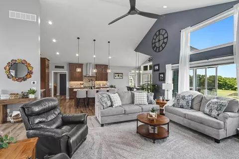 Living - W566 County Highway D, Fall River, WI 53932 photo 7 of 12