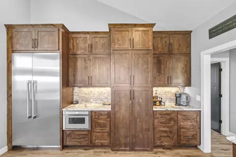 Kitchen - W566 County Highway D, Fall River, WI 53932 photo 7 of 16
