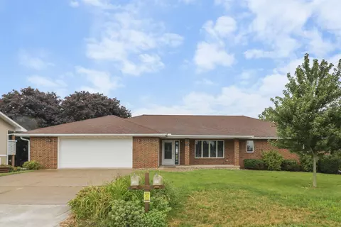 514 W Washington St, Dodgeville, WI 53533