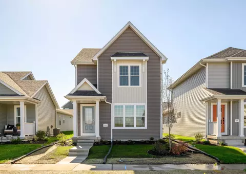 462 New Hampton Dr, Oregon, WI 53575