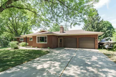 429 Sycamore St, Sauk City, WI 53583