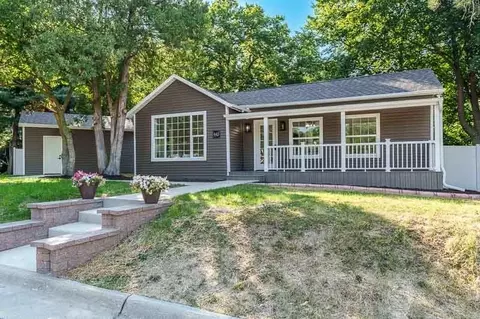445 Bostwick Ave, Janesville, WI 53545