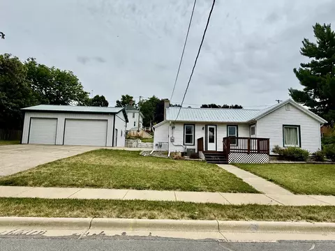 107 N Lafayette St, Argyle, WI 53504