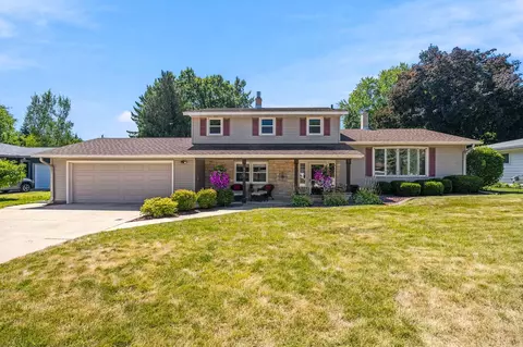 133 W Kohler St, Sun Prairie, WI 53590