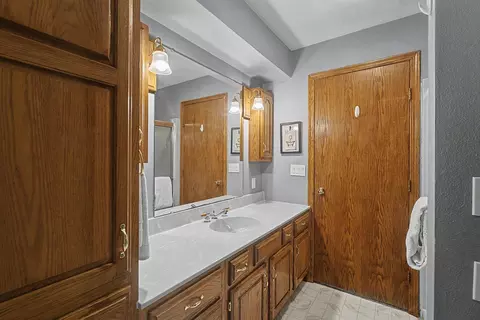 Bath - 409 27th St, Monroe, WI 53566 photo 3 of 4
