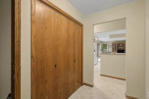 Entry Way - 409 27th St, Monroe, WI 53566 photo 2 of 3