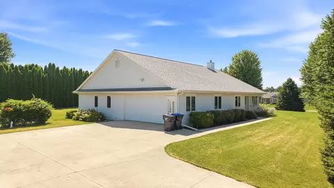 n7600 Burns Road, Beaver Dam, WI 53916