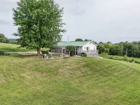 Exterior - 3138 W Mitchell Rd, Hanover, IL 61041 photo 1 of 11