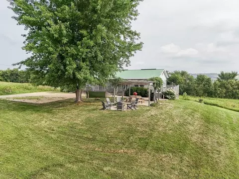 Exterior - 3138 W Mitchell Rd, Hanover, IL 61041 photo 2 of 11