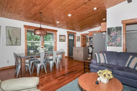 Dining - 3138 W Mitchell Rd, Hanover, IL 61041 photo 1 of 3
