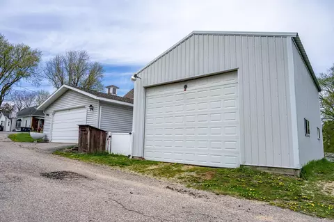 Exterior - 207 Spring St, Elroy, WI 53929 photo 8 of 12