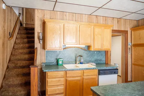 Kitchen - 207 Spring St, Elroy, WI 53929 photo 4 of 4