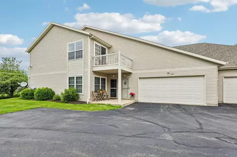 1550 Sienna Xing #42, Janesville, WI 53546