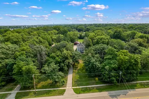 2735 S Riverside Dr, Beloit, WI 53511 photo 50