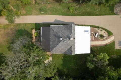 2735 S Riverside Dr, Beloit, WI 53511 photo 60