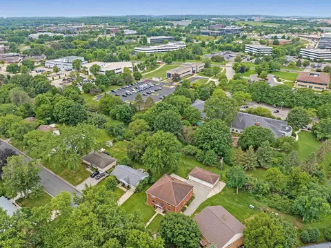 View/Area - 426 Rushmore Ln, Madison, WI 53711 photo 3 of 3