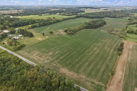 116 E Acres E Medina Rd, Marshall, WI 53559 photo 3
