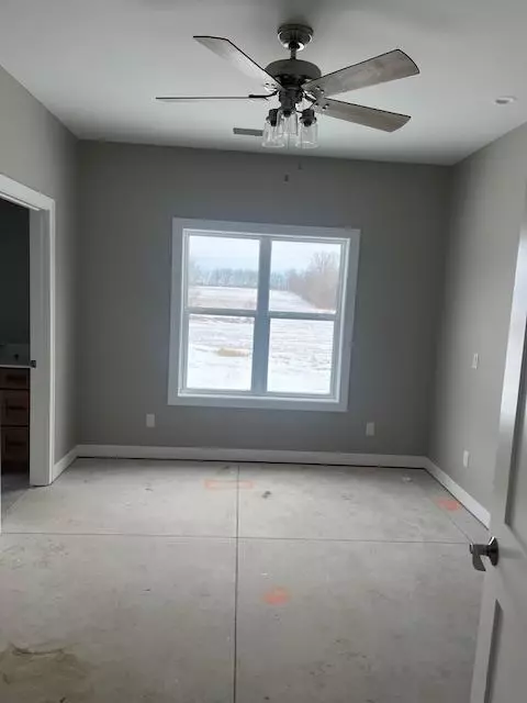 Bedroom - 190 Deerrun Dr, Fall River, WI 53932 photo 1 of 3