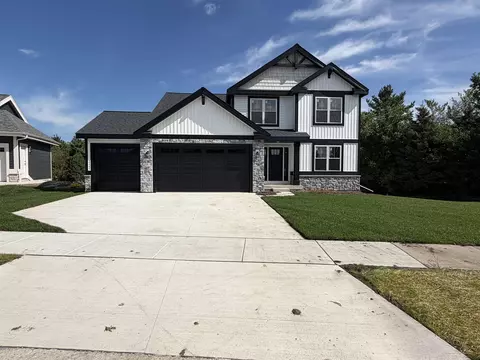 232 W Nelson St, Deerfield, WI 53531