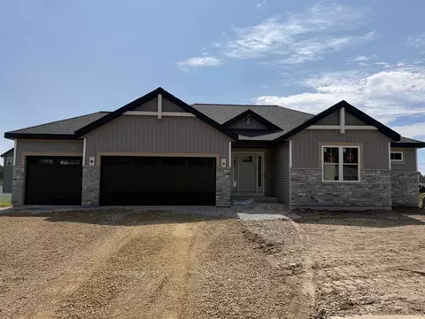 5805 Bridle Way, Madison, WI 53718