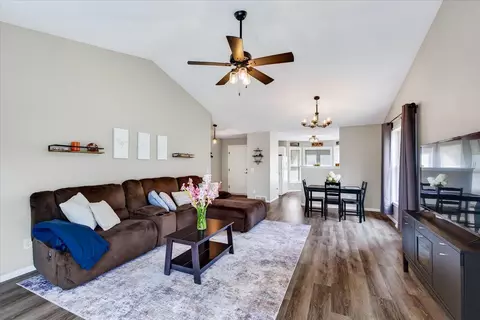 7022 Rockstream Dr, Madison, WI 53719