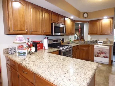 Kitchen - 1525 E Williams Dr, Beloit, WI 53511 photo 3 of 4