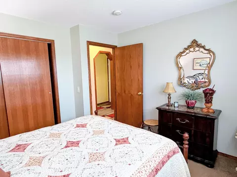 Bedroom - 367 Highpointe Loop, Mcgregor, IA 52157 photo 3 of 6