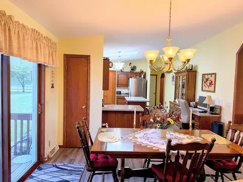 Dining - 367 Highpointe Loop, Mcgregor, IA 52157 photo 1 of 3