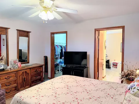 Bedroom - 367 Highpointe Loop, Mcgregor, IA 52157 photo 2 of 6