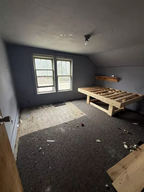 Bedroom - 116 Main St, Montello, WI 53949 photo 2 of 8