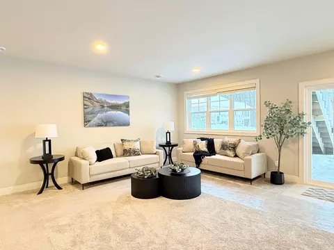 Living - Unit 16 Timberlane Circle, Deforest, WI 53532 photo 3 of 7